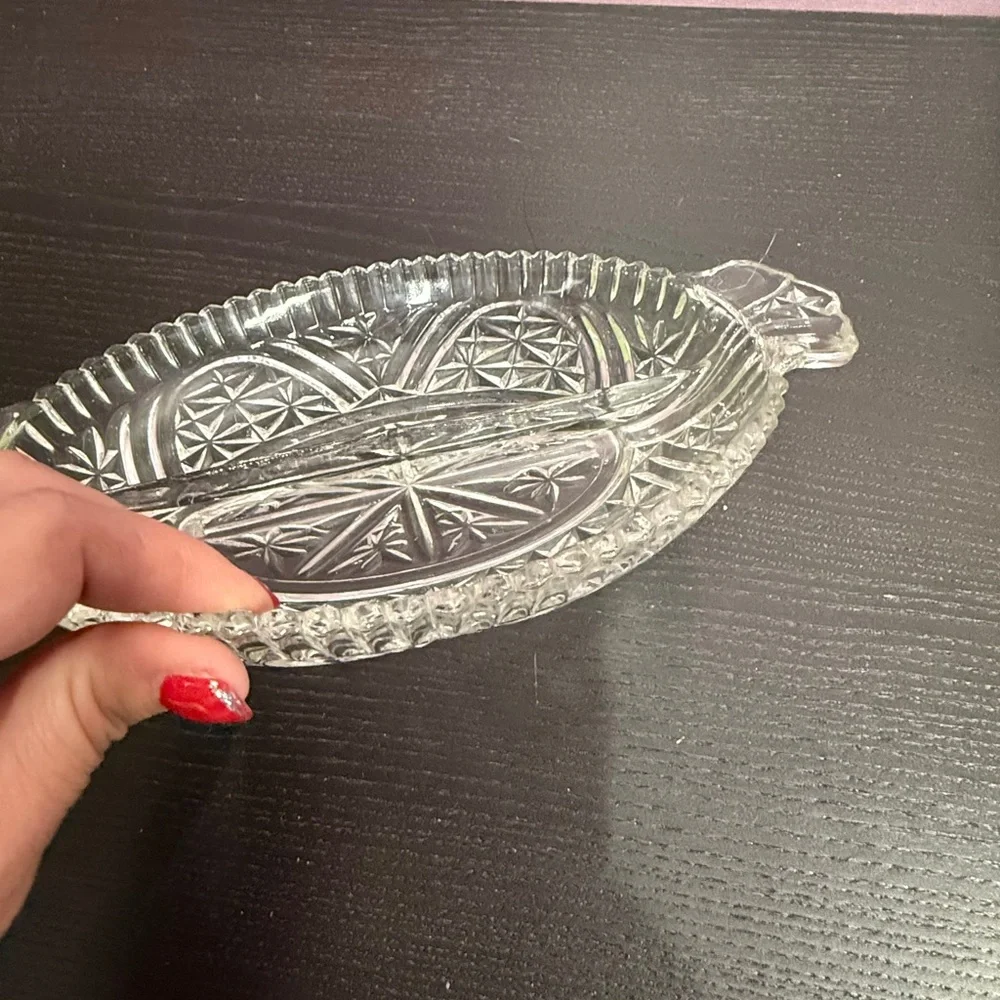 Elegant Anchor Hocking Clear Cut Glass Divided Serving Relish Dish